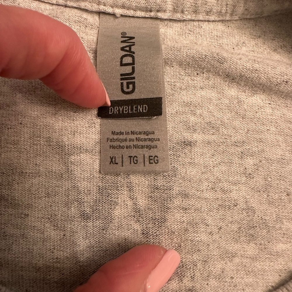 Wofford College Gray Men's T-Shirt - Picture 2 of 3